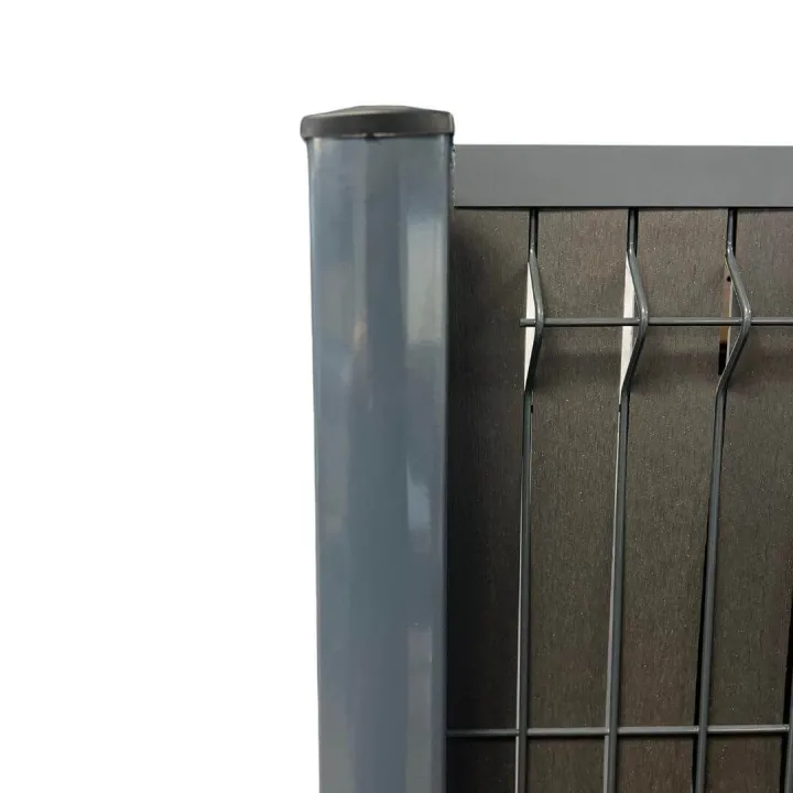 Poteau-a-griffe-gris